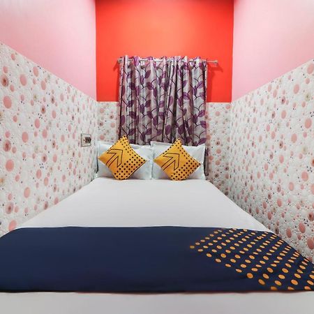 Spot On 49584 Asmi Hotel Hugli-Chinsurah Dış mekan fotoğraf