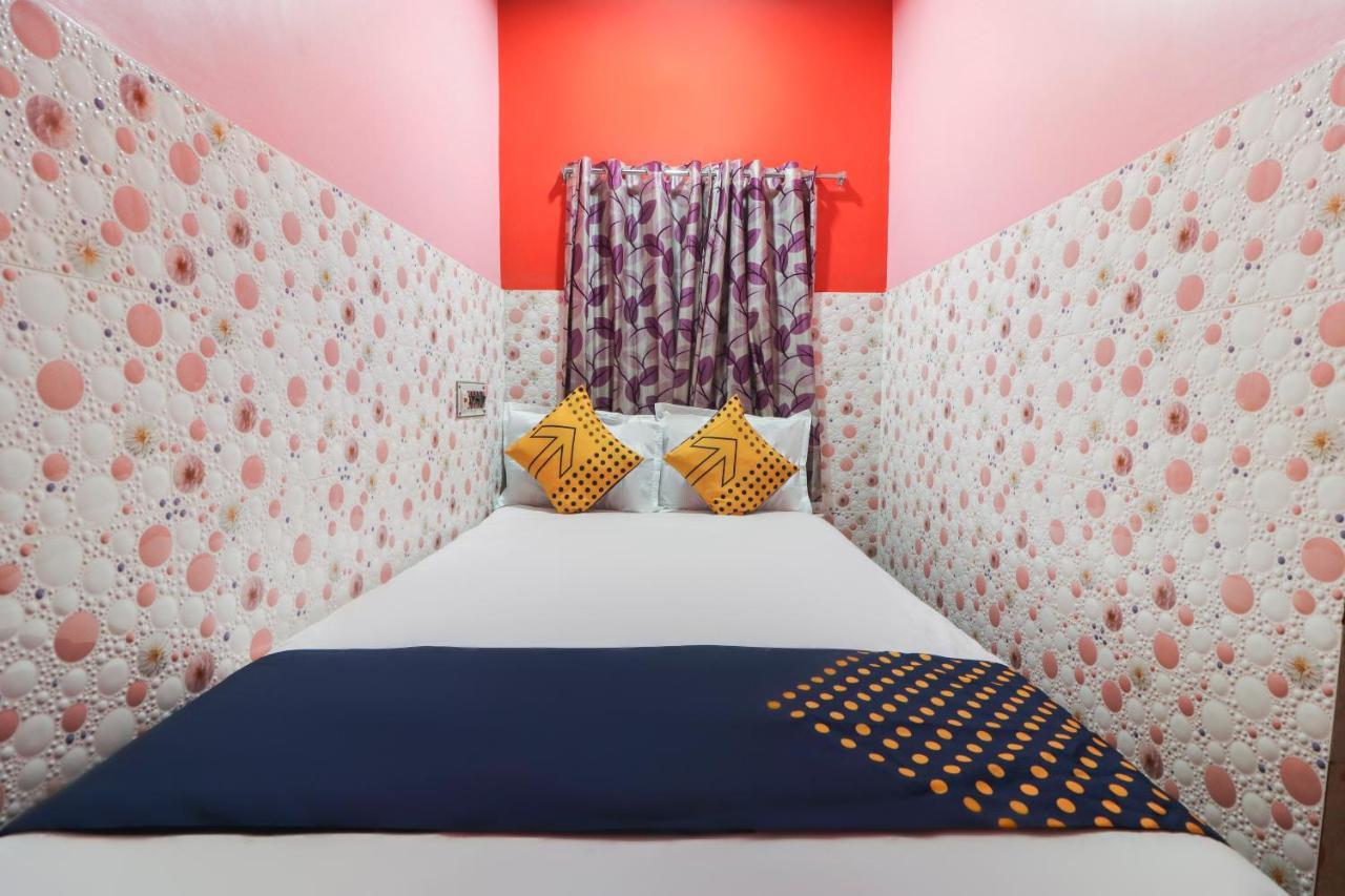 Spot On 49584 Asmi Hotel Hugli-Chinsurah Dış mekan fotoğraf