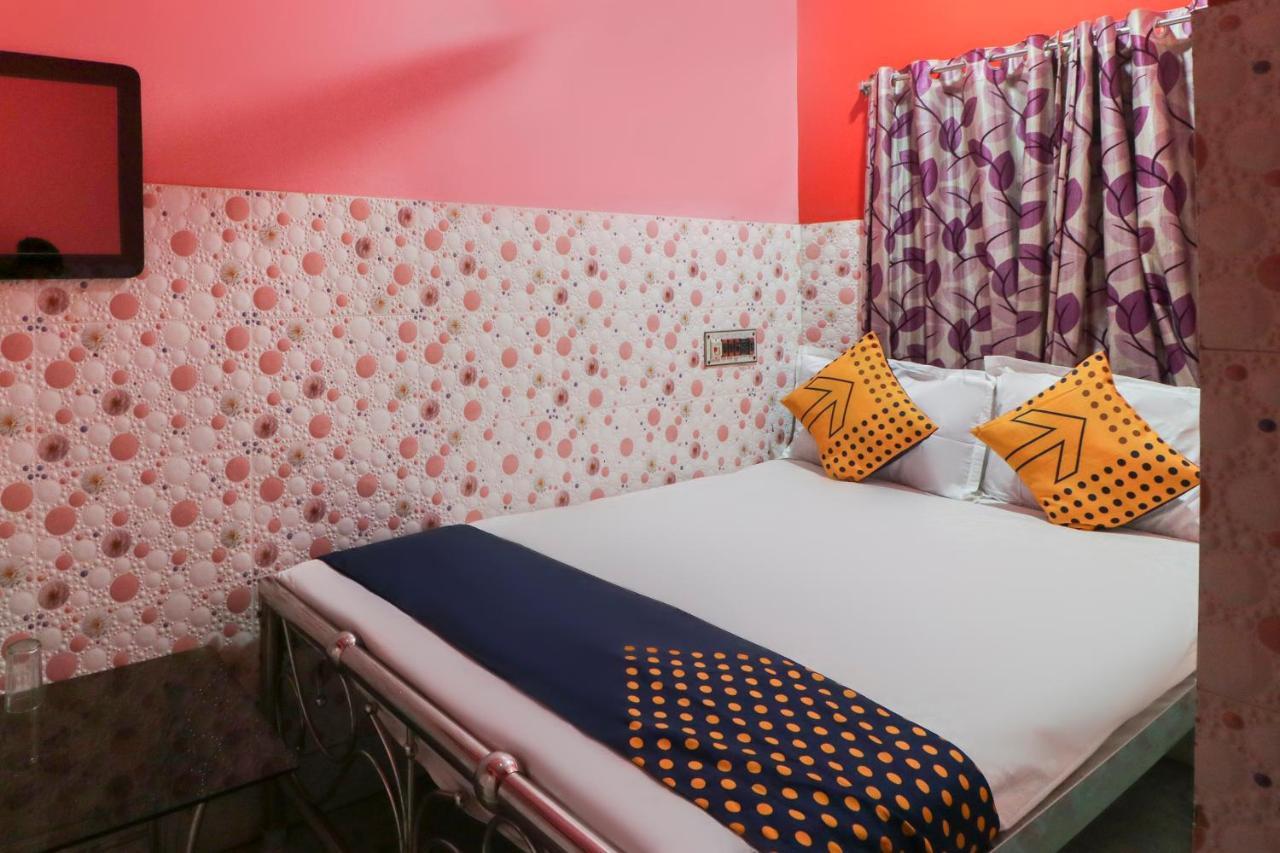 Spot On 49584 Asmi Hotel Hugli-Chinsurah Dış mekan fotoğraf