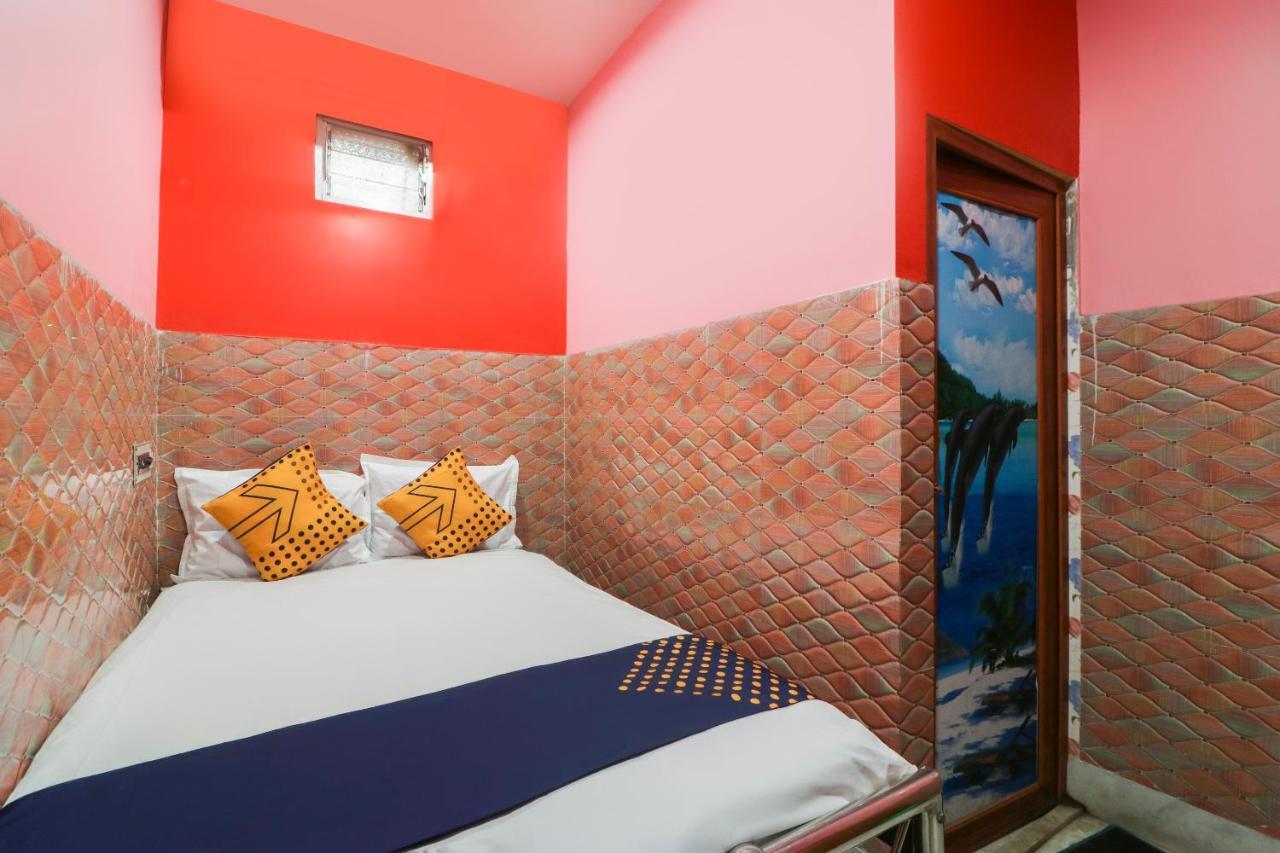 Spot On 49584 Asmi Hotel Hugli-Chinsurah Dış mekan fotoğraf